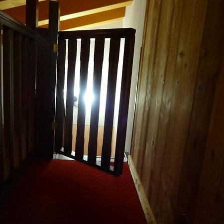 Hotel L' Aiglon Champoluc Esterno foto