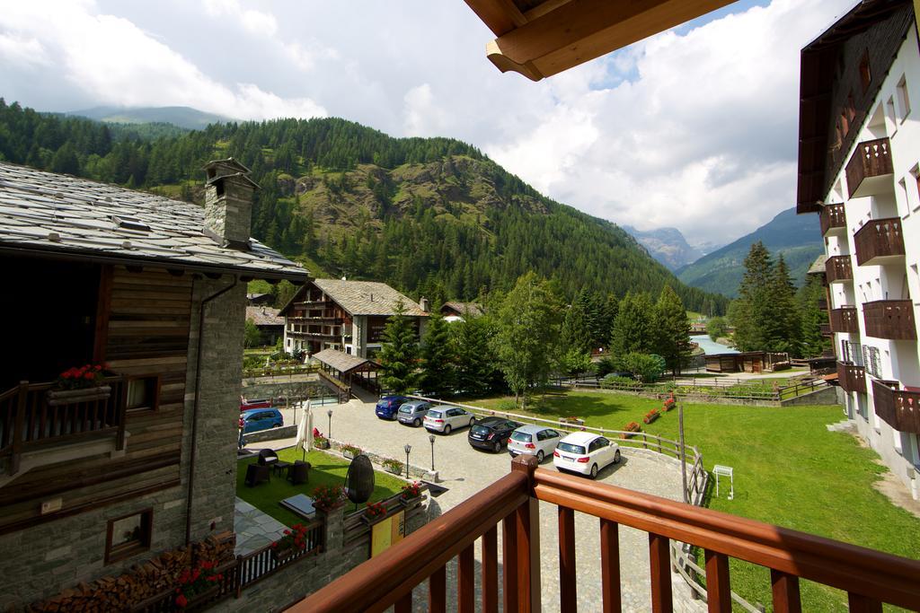 Hotel L' Aiglon Champoluc Camera foto