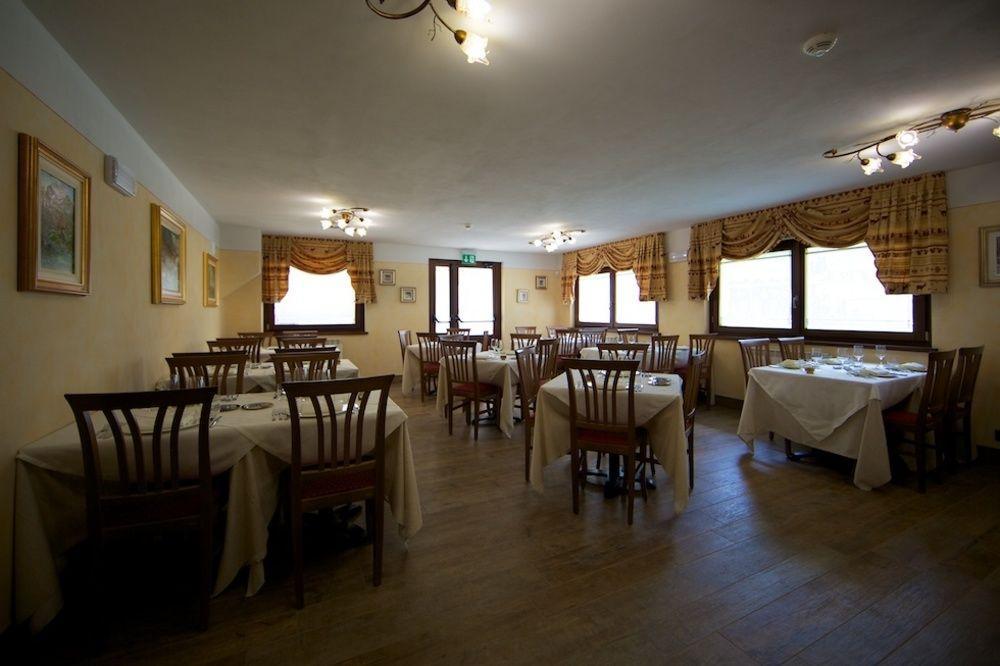 Hotel L' Aiglon Champoluc Esterno foto