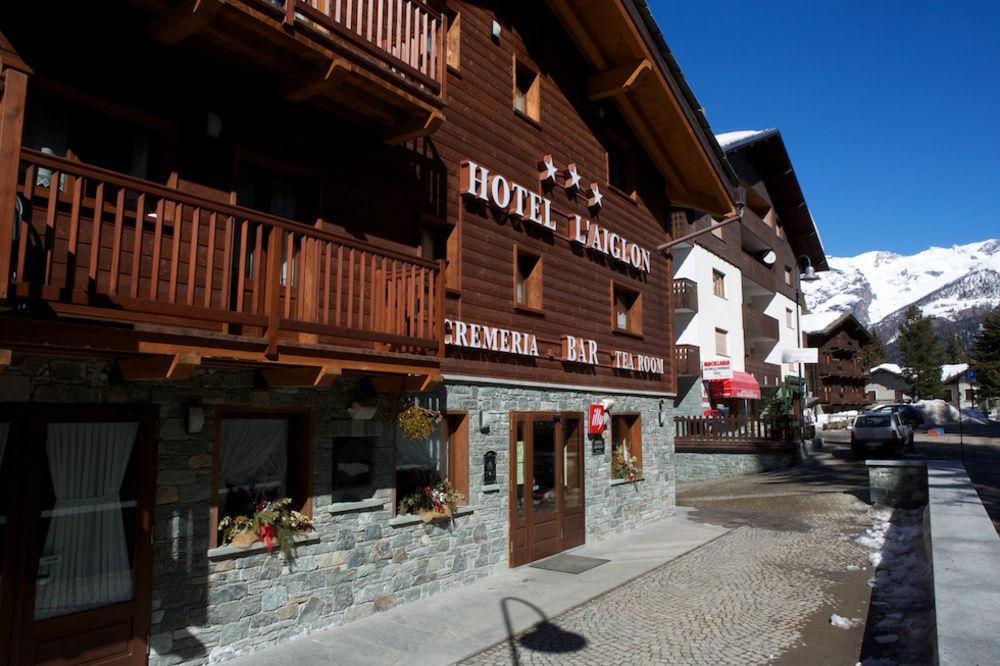 Hotel L' Aiglon Champoluc Esterno foto