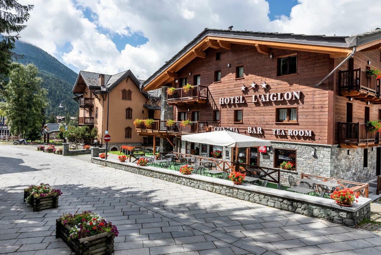 Hotel L' Aiglon Champoluc Esterno foto